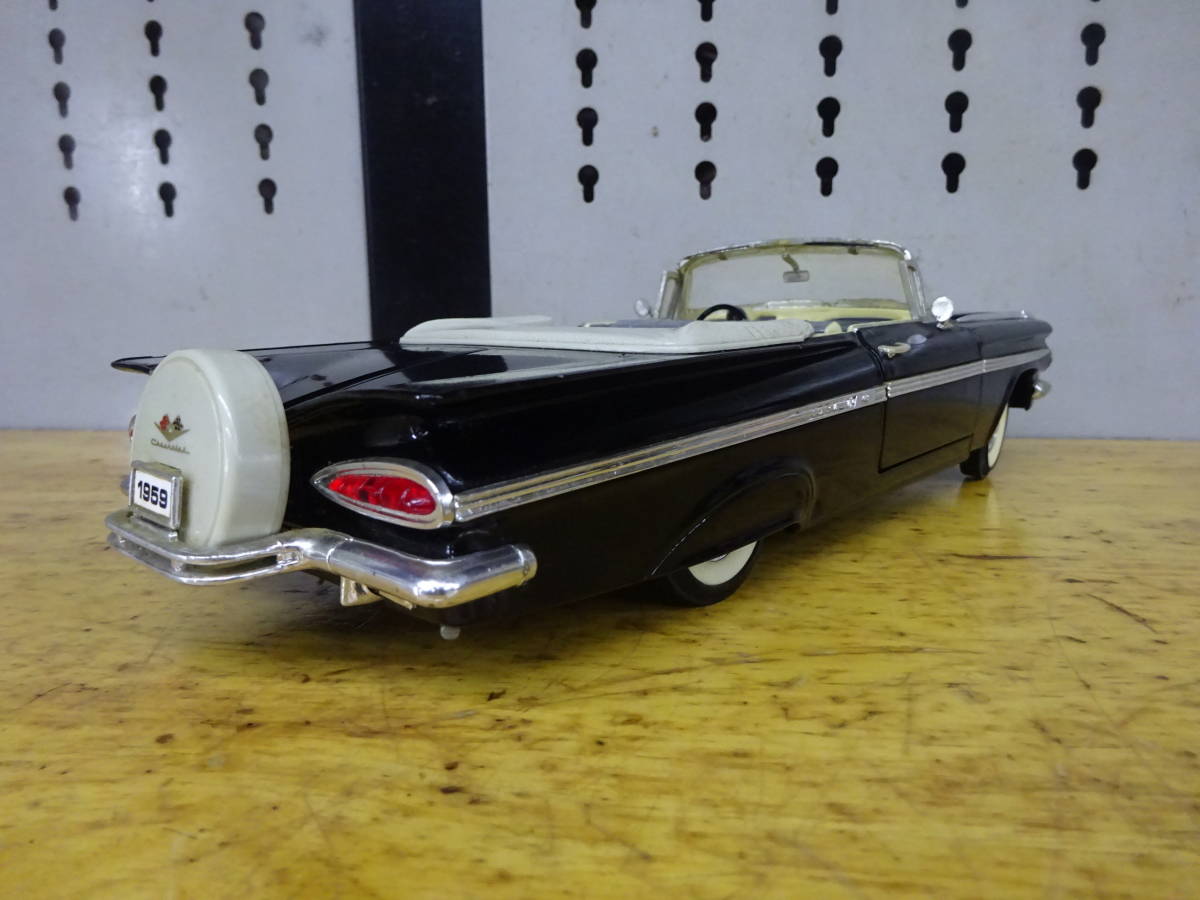 CHEVY IMPALA インパラ コンバーチブル 1959y 1/18 廃盤 当時物 レア 絶版 59yコンバー_画像2