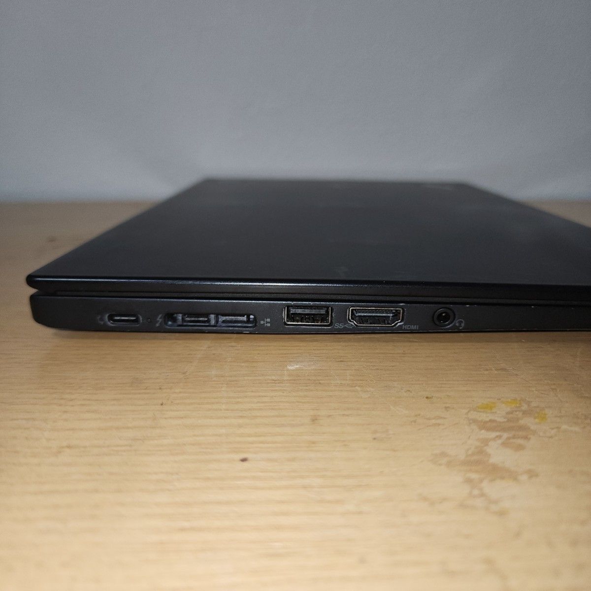 2018モデルThinkPad X280 第8世代i5 8Gb/ 256Gb-