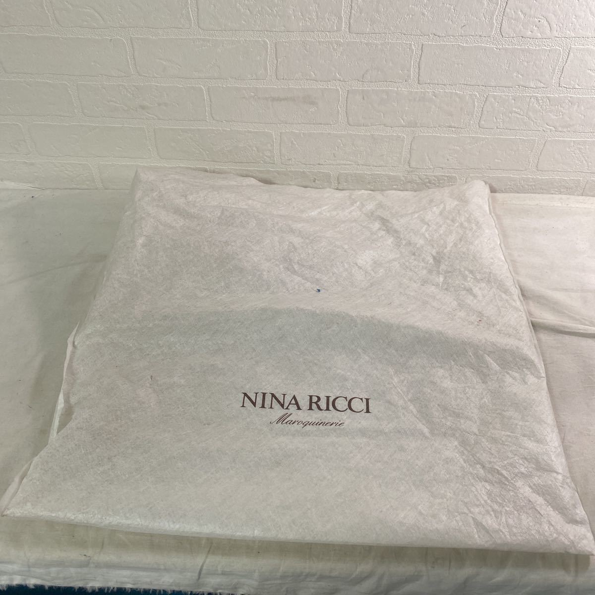 3661☆ NINA RICCI ニナリッチ バック カバン ハンドバック カジュアルバック レディース ベージュ 総柄 不織布付き_画像7