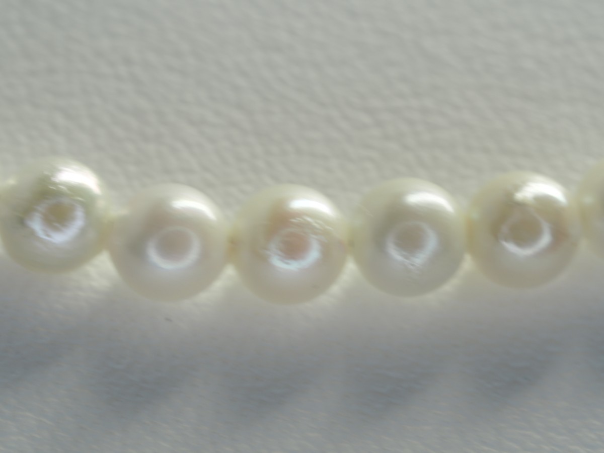 220 新品ベビー天然アコヤ本真珠ネックレス　ホワイト色　4.5mm～5.0mm珠 シルバークラスプ　パールは専用箱に入れて配送致します