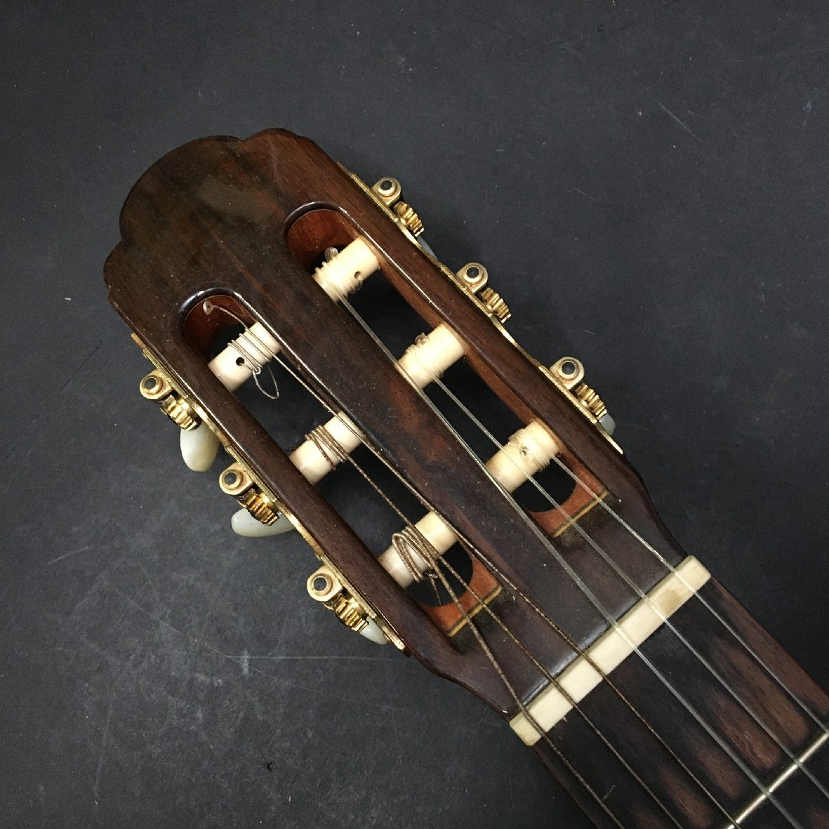 FG0915-6-3-3 ARIA A-60CWE エレガットギター 楽器 弦楽器 アリア ハードケース付き クラシックギター 全長99㎝ 180サイズの画像5