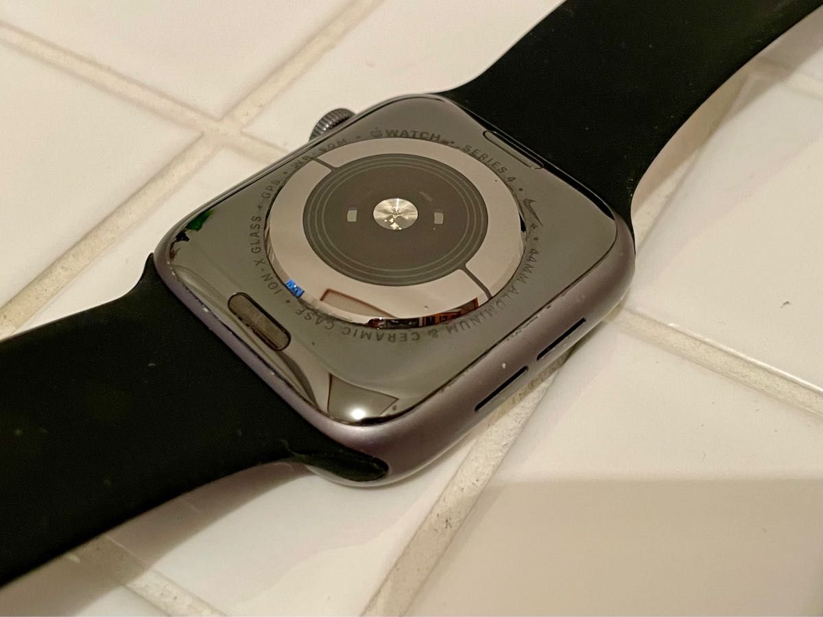 AppleWatch Series 4 GPS モデル 44mm スペースグレー|PayPayフリマ