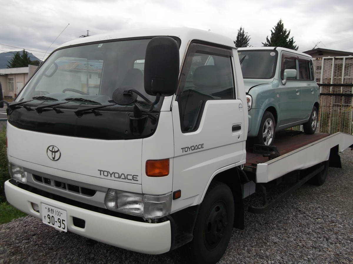 Тойота тойоайс грузовик. Тойота Тойоайс. Toyota TOYOACE 98г. Тойота Тойоайс грузовик 2000. Toyota TOYOACE Flatbed 2006.