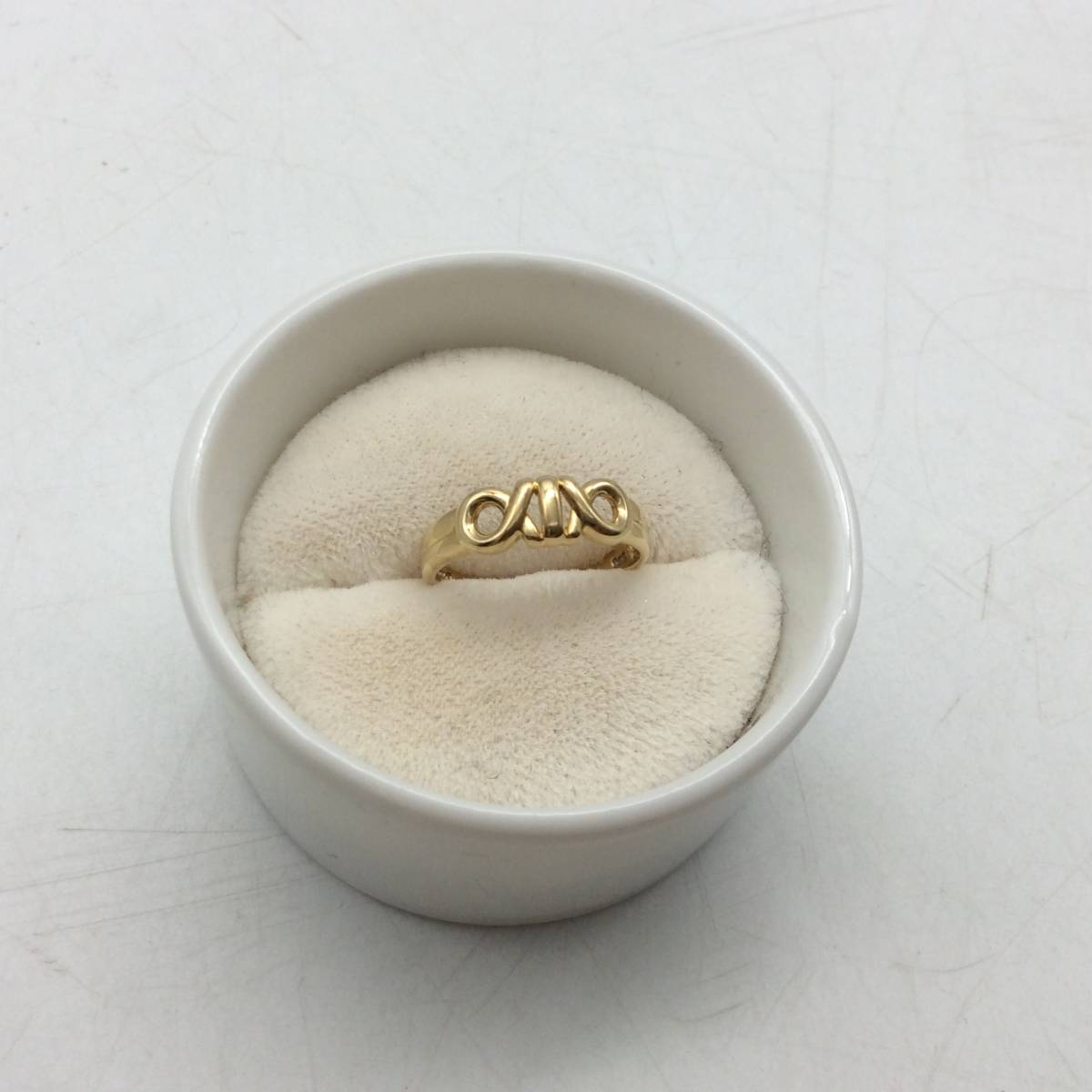 #982 Dior ディオール Christian Dior クリスチャン・ディオール K18 デザインリング 11号 2.3g 750 18金 指輪 陶器ケース付き リング_画像3