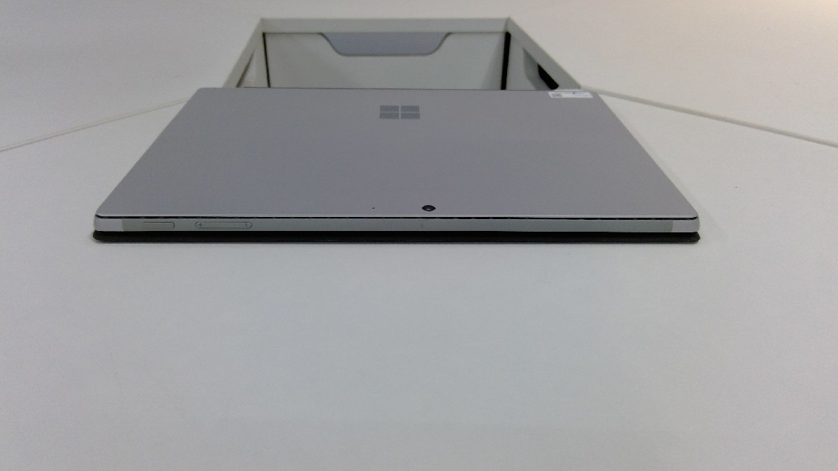 E091881 Surface Pro 7 (PVQ-00014) Core i5-1035G4 8GB SSD-128GB 12.3インチ_画像3