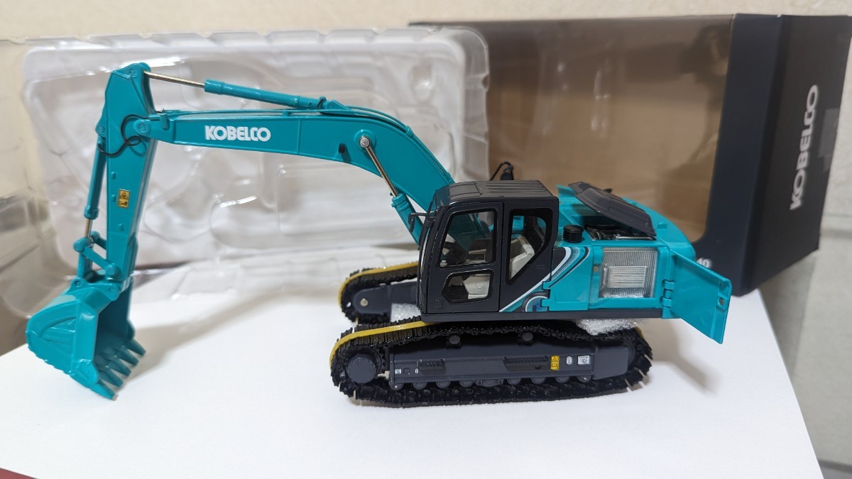 ミニチュア 1/40 コベルコ KOBELCO SK210LC-10 大型ショベル