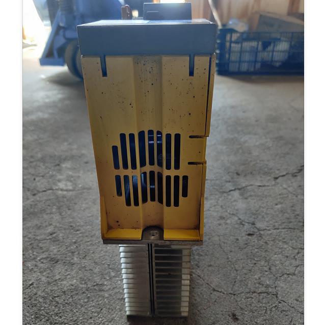 FANUC ファナック サーボアンプ モジュール A06B-6096-H106 FANUC ファナック サーボアンプ モジュール A06B-6096-H106