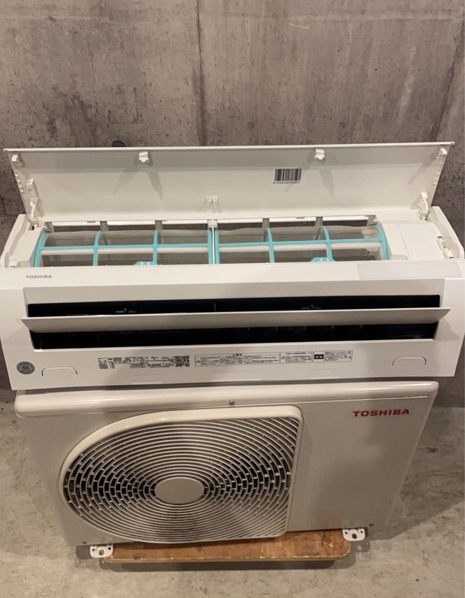 ★中古即決！東芝 ルームエアコン　冷房8～12畳 暖房8～10畳　おもに10畳用　RAS-H281M/RAS-H281MA　2021年製　_画像3