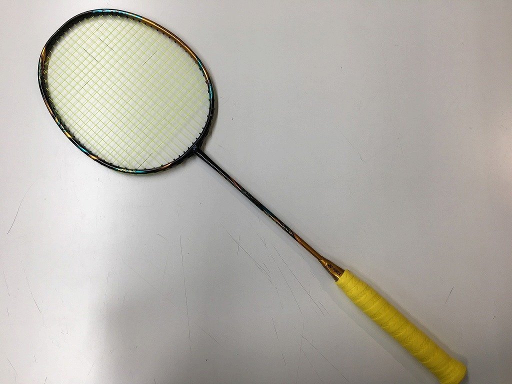 海外 正規品】 G5 【美品】バトミントンラケット YONEX ヨネックス