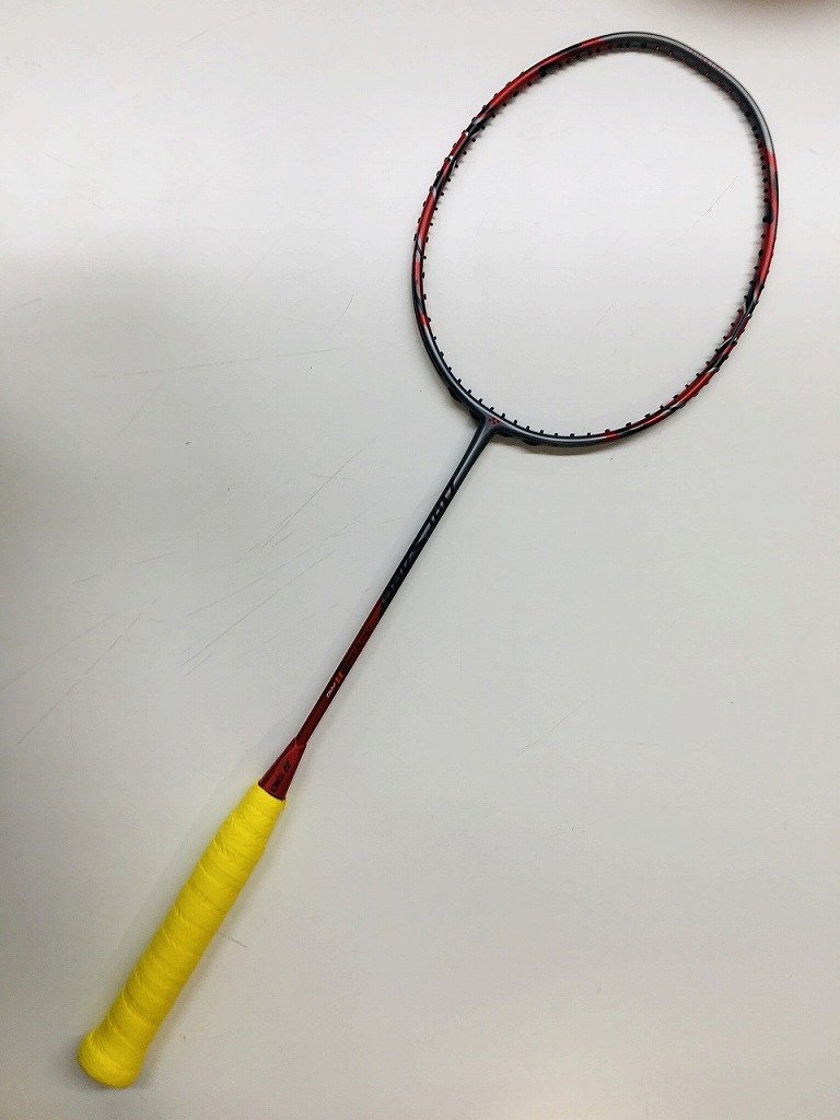 大人気新品 YONEX ヨネックス 【美品】バトミントンラケット