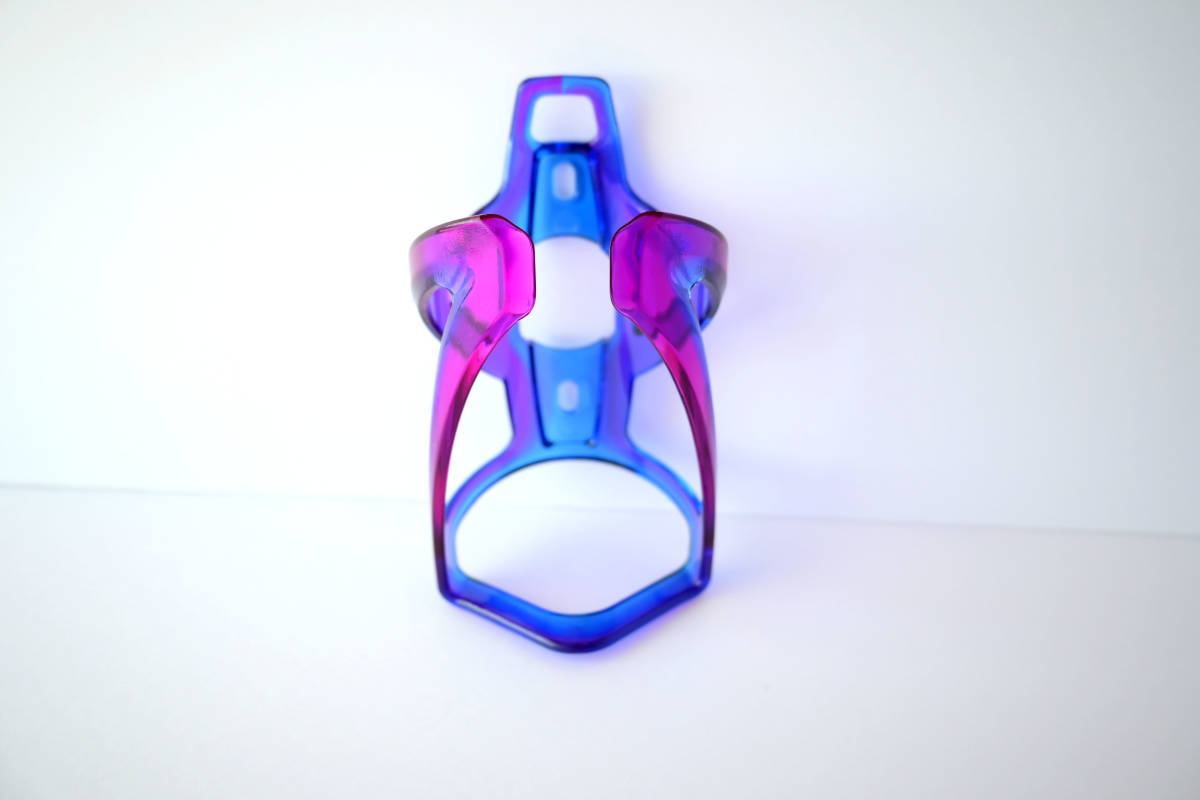 ボルト付 クリアボトルケージ 自転車 ブルー/パープル ボトルゲージ サイクリング ドリンクホルダー 強化プラ 耐衝撃性 水分補給 軽量 青紫の画像5