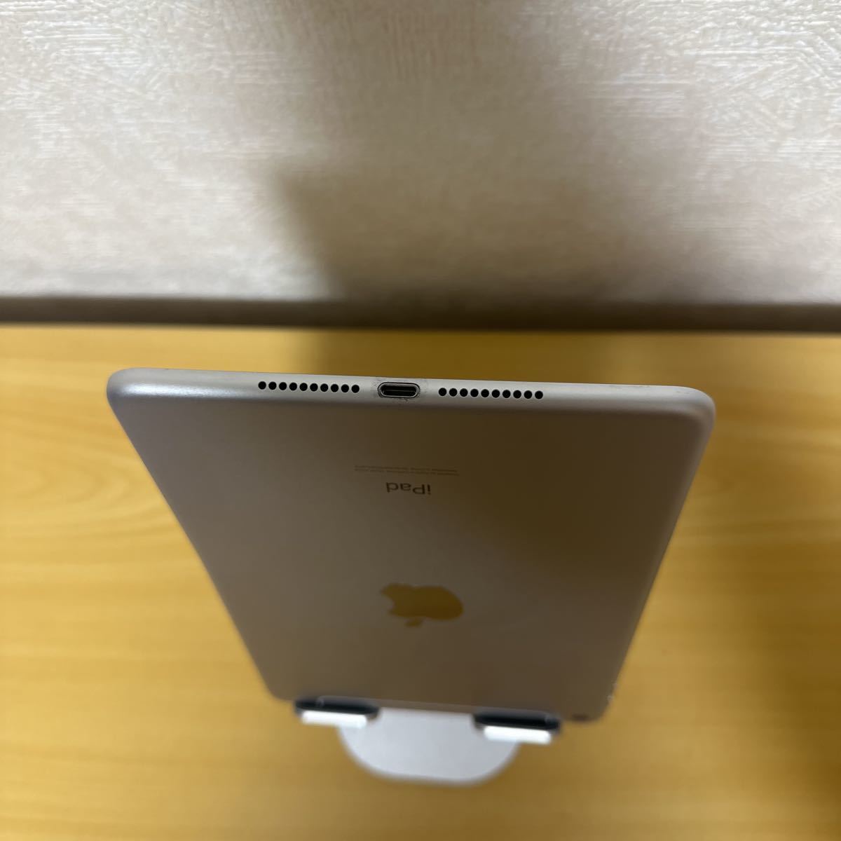 超美品 iPad mini5 64GB white A2124 Wi-Fi+Cellular 7.9インチ 第5世代 2019年 本体 バッテリー93%中古 SIMフリー 管理番号：14668_画像6