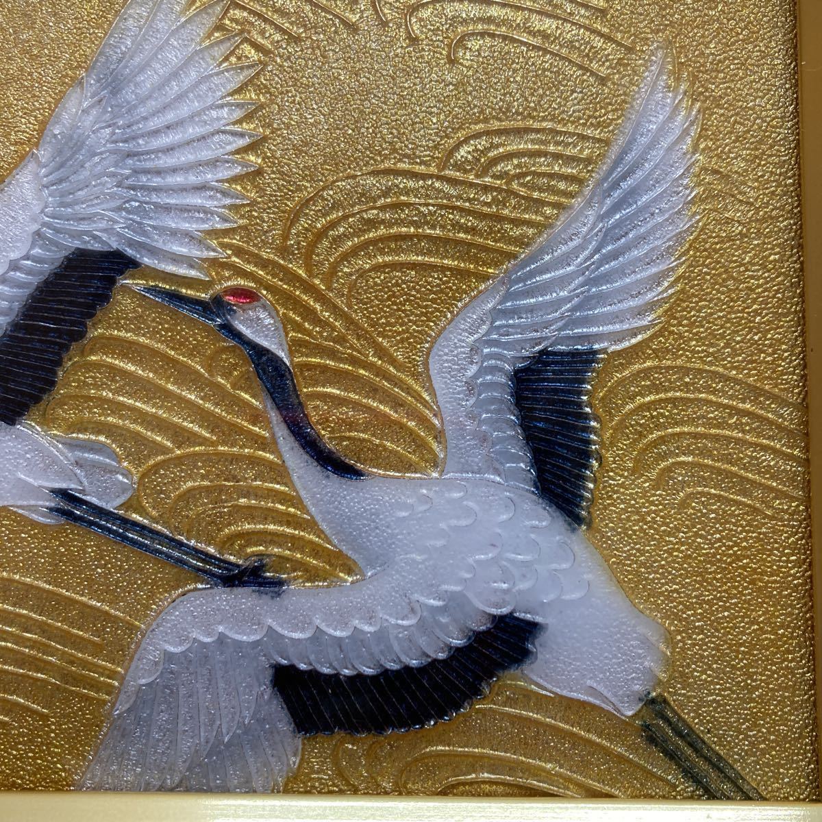 GXL8504 鶴　インテリア　日本インテリア 額縁 (約32.5＊26.5cm) 木枠 陶器 壁飾り 縁起物　現状品　_画像4