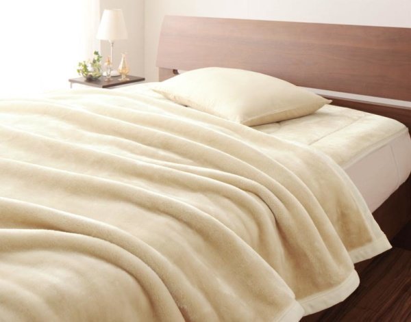 上質マイクロファイバー 厚い 毛布 と 敷パッド のセット シングルサイズ 色-アンティークバニラ /寝具 もうふ モウフ 洗濯可 あったかい