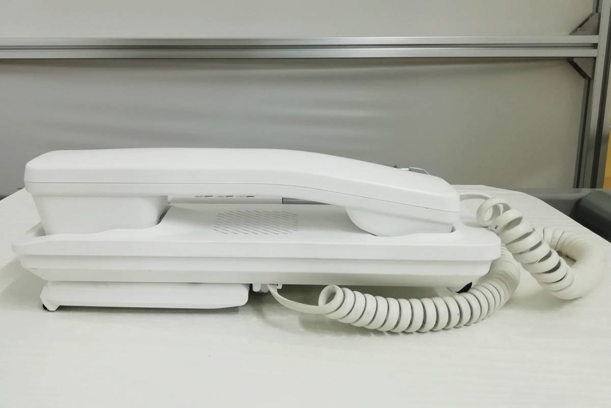 ■サクサ/saxa ビジネスフォン 電話機 TD1010（W)x2台 セット ホワイト 18ボタン標準電話機 業務用 即日発送 一週間返品保証【H23102308】_画像4
