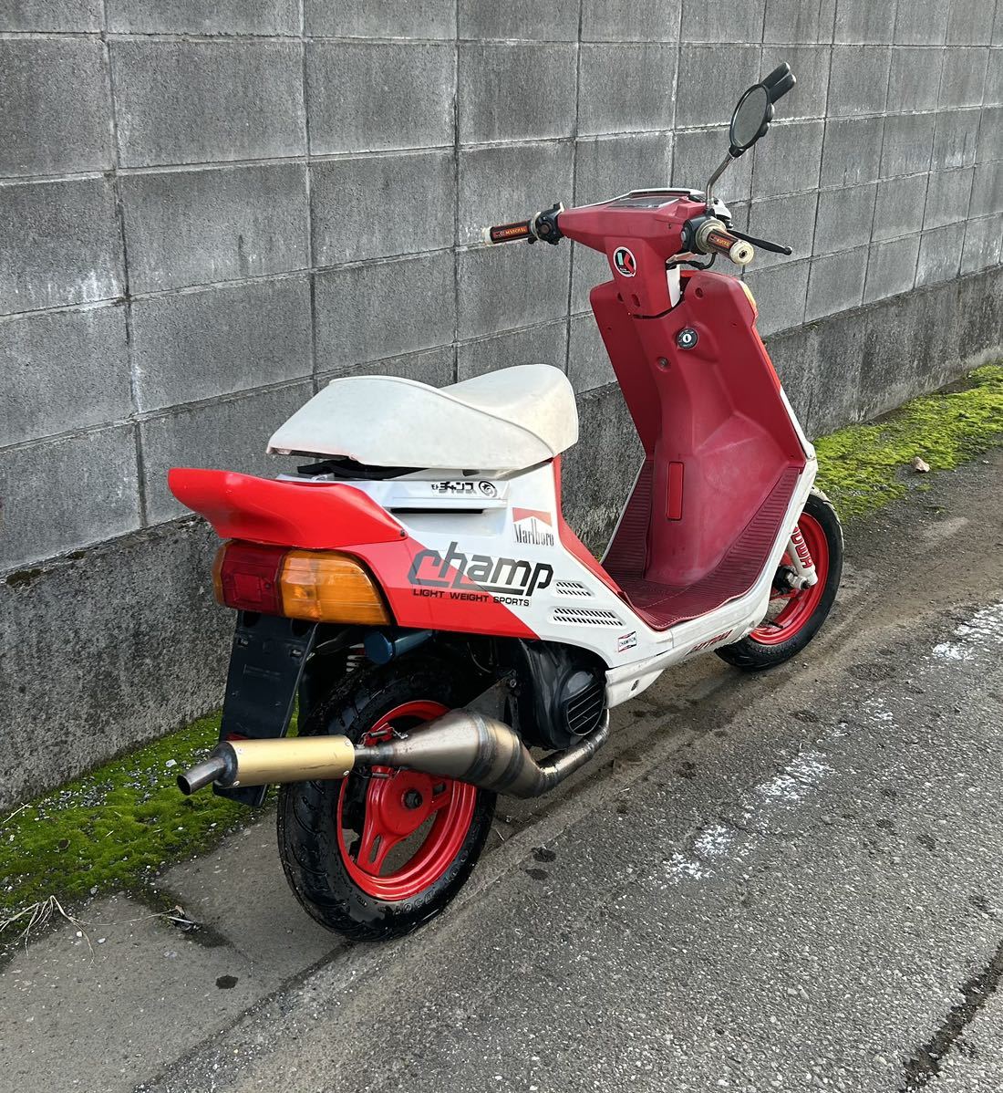 ヤマハ チャンプRS マルボロカラー 80エンジン détails d ヤマハ チャンプRS マルボロカラー 80エンジン détails d