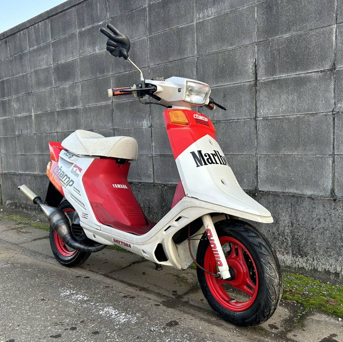 ヤマハ チャンプRS マルボロカラー 80エンジン détails d ヤマハ チャンプRS マルボロカラー 80エンジン détails d