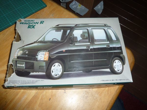 1/24　スズキ ワゴンR RX　フジミ　SUZUKI WAGON R CALIFORNIA_画像1