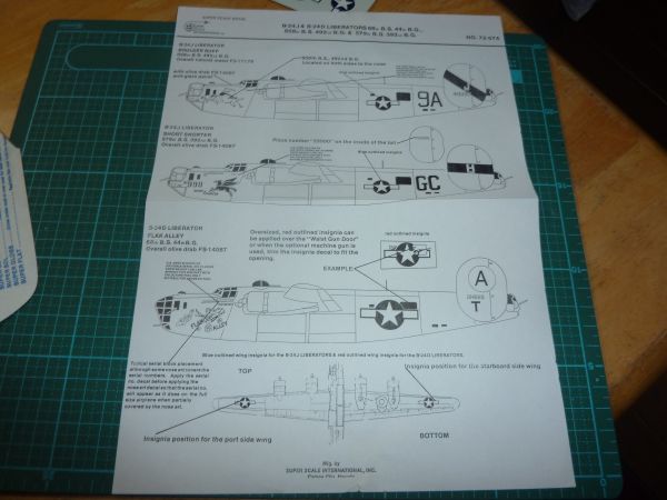 送料￥140~☆金髪ヌードのノーズアート デカール1/72 B-24D/J リベレーター用　スーパースケール Liberators SuperScale International_画像4