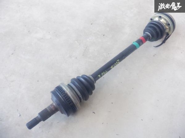 [ rare!] original PORSCHE Porsche 911 996 Cup cup car previous term drive shaft 1 pcs one side total length approximately 67.5cm black shaft turbo immediate payment shelves H-5