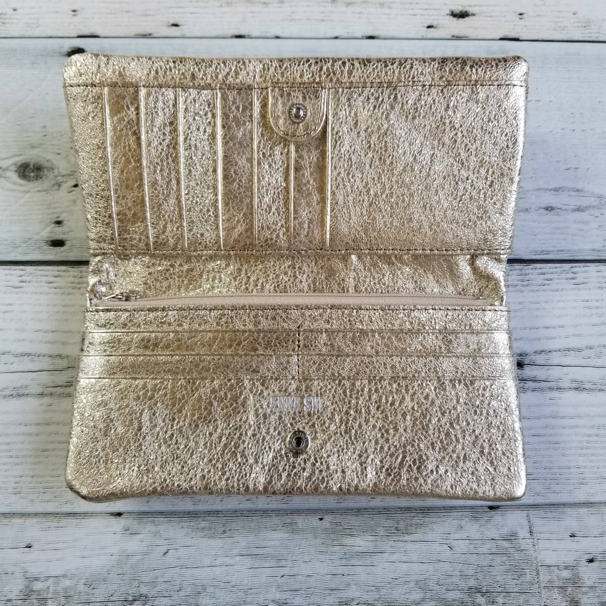 定価28 600円 ニケ新品 ANNA SUI アナスイ がま口長財布 長財布 定価28 600円 ニケ新品 ANNA SUI アナスイ がま口長財布 長財布