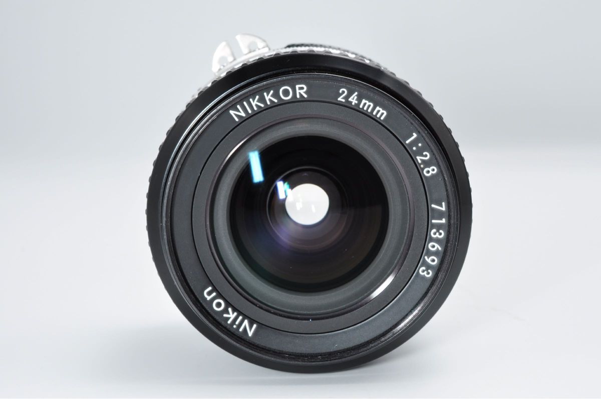【極上美品】ニコン Nikon Ai-s AIS NIKKOR 24mm F2.8 標準レンズ FMレンズ 単焦点 #0042