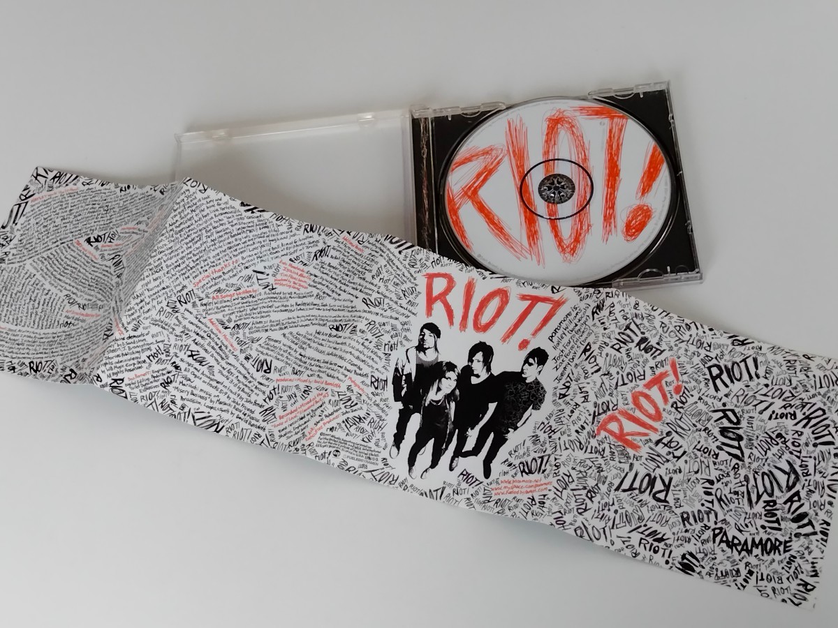 PARAMORE / RIOT! CD FUELEDBYRAMEN 159612-2 07年2nd,パラモア,ヘイリー・ウィリアムス,Hayley Williams,_画像3