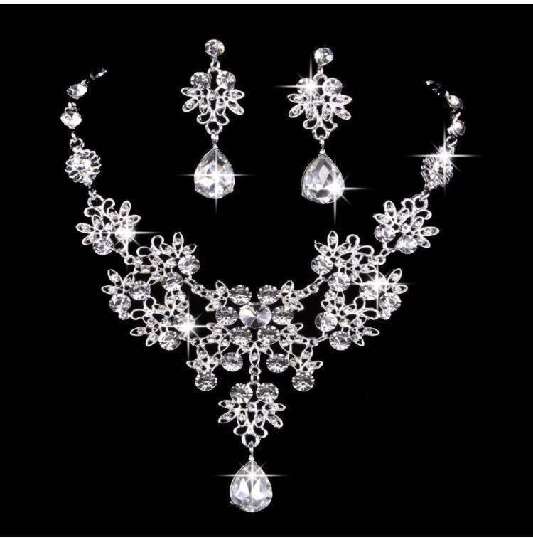 u Eddie ng Tiara necklace earrings gorgeous 3 point set wedding wedding bride ni next . accessory jewelry rhinestone 