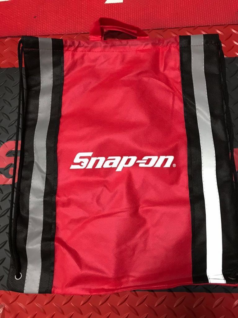 即決 スナップオン Snap-on デイパック　リフレクター反射テープ付　簡易リュック_画像1