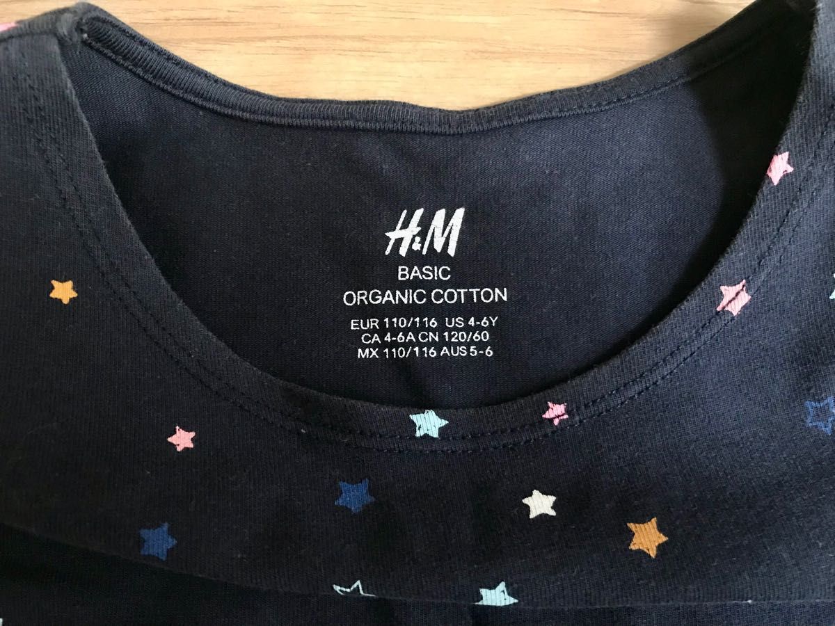 H&M 4〜6才向け 星柄ワンピース