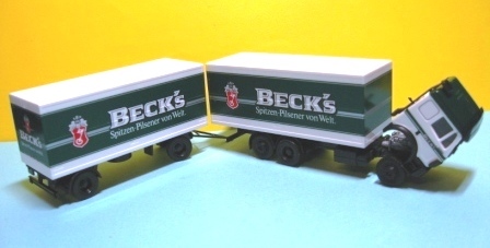 1/87 メルセデスベンツ フルトレーラー BECK's ビール運搬車_画像1