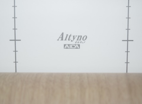 AICA オルティノAltyno フィルム　 ウッドグレイン VW-2064A ウォールナット　幅1m22cmx長さ5m　画像多数あり（管理番号　512）_画像4