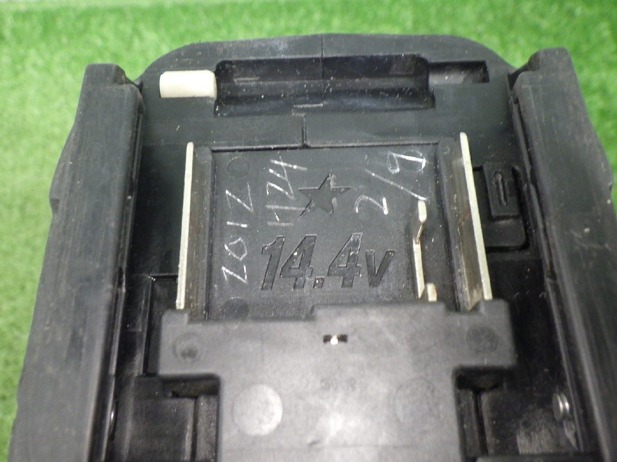 充電式★マキタ 4モード インパクトドライバ 14.4V TP131D 本体のみ 筆跡あり 黒いラバー剥がれあり 電動工具 makita 中古品 231016_画像8