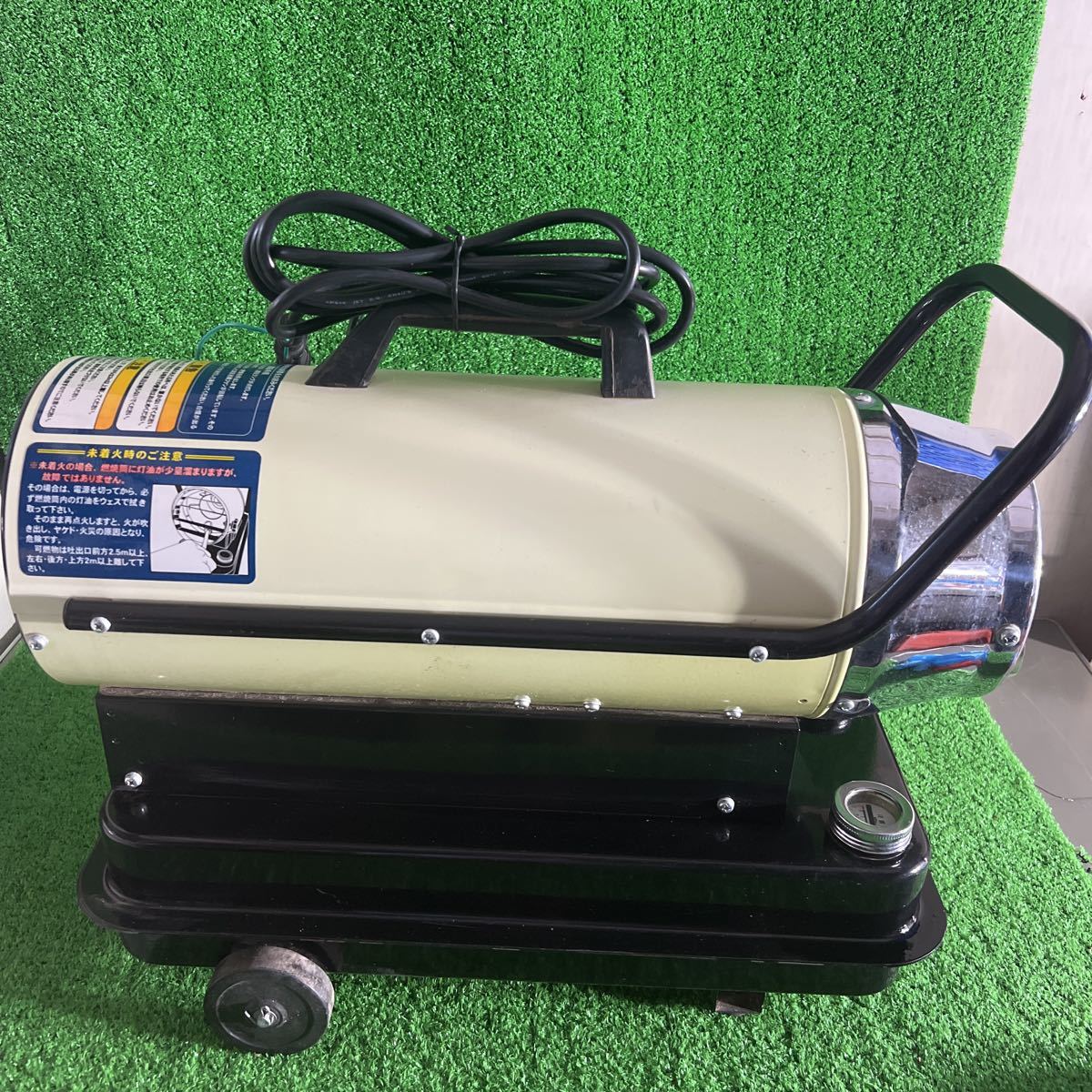 大人気 ナカトミ スポットヒーター安全装置内蔵 SPH-860 動作確認済 床