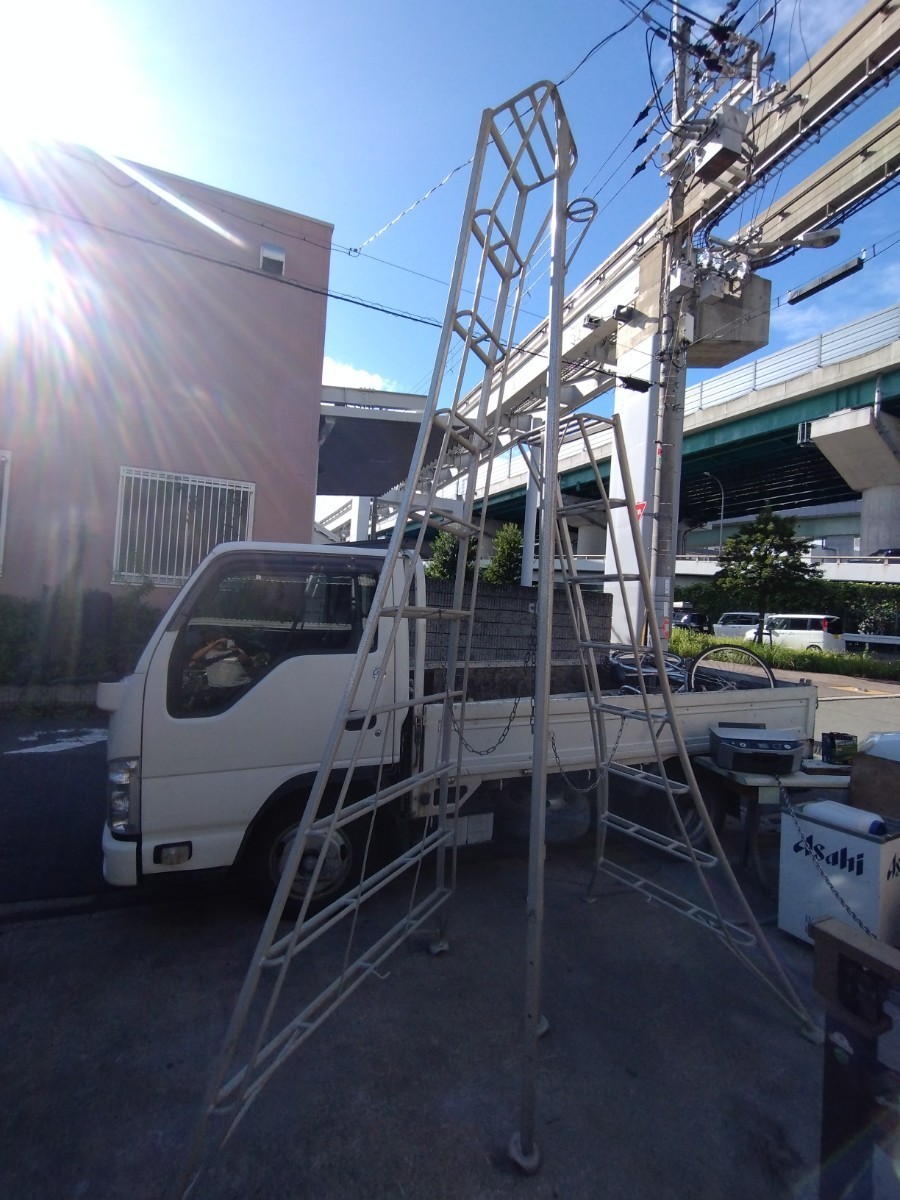 長谷川工業(Hasegawa)　園芸用アルミ三脚　グリーンステップ　ＧＳＣ−２４０ａ 8段 ＧＳＣ−３００ａ　１０段 2本セットのサムネイル