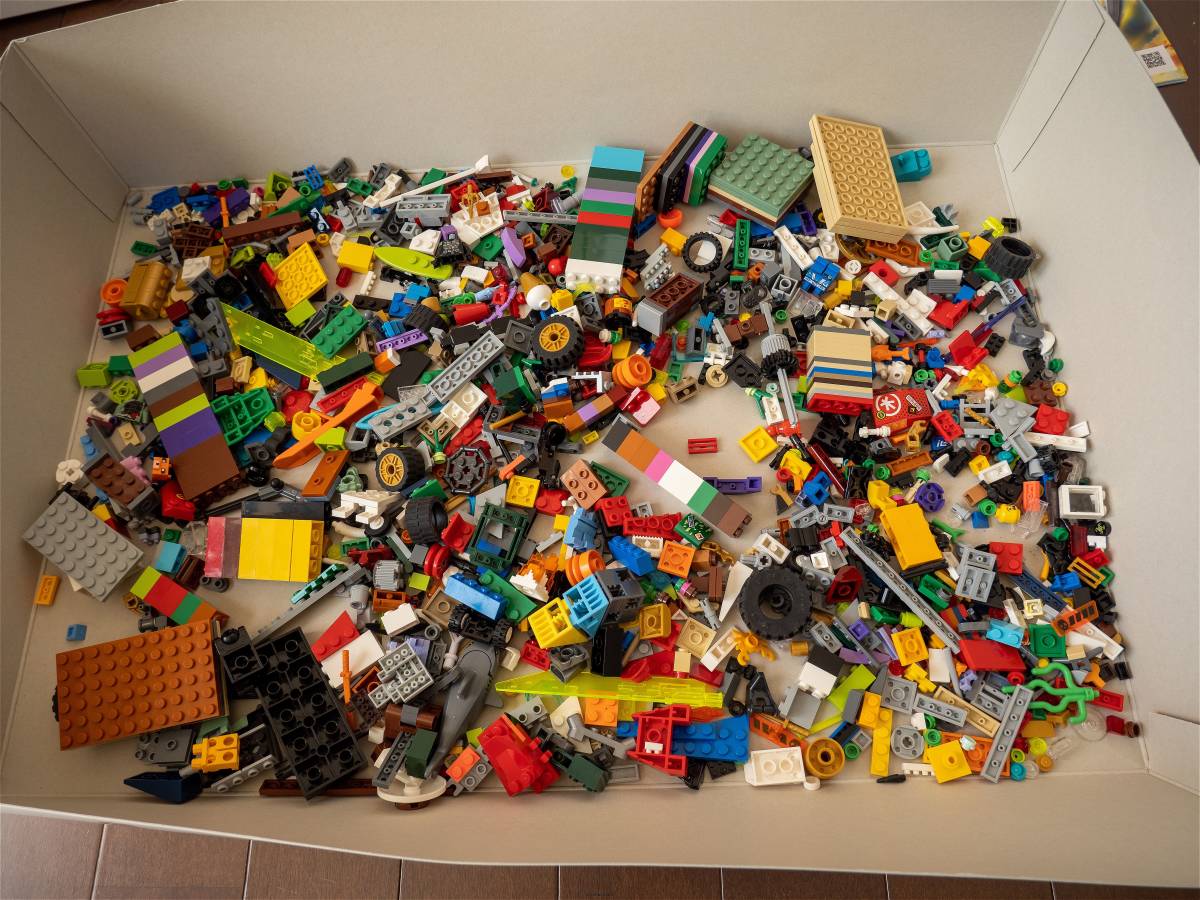 LEGO レゴ まとめ売り　大量　4.4kg Minecraft・レゴニンジャゴー・レゴシティ・ミニオン_画像4