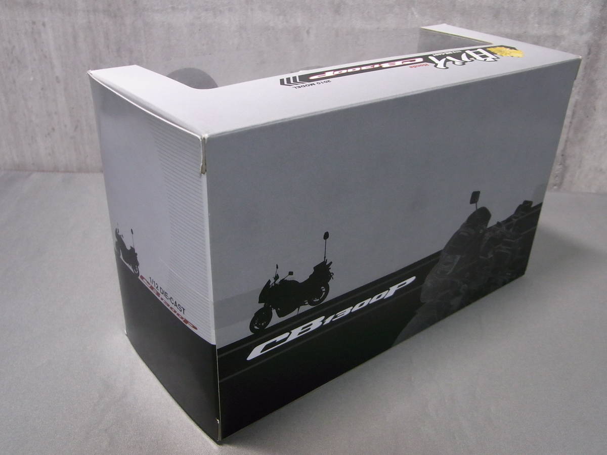 ☆希少・レア物!☆HONDA CB1300P 2010年モデル 1/12【神奈川県警 ☆希少・レア物!☆HONDA CB1300P 2010年モデル 1/12【神奈川県警