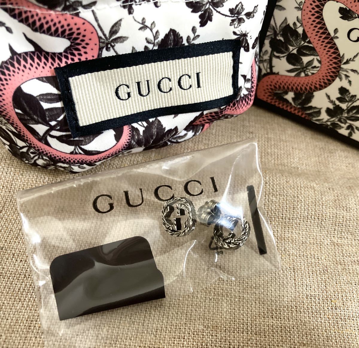 【即決/送料込み】正規品/新品 GUCCI/グッチ アラベスク/インターロッキングG 片耳のみ(キャッチなし) ピアス 燻加工 シルバー925_画像7