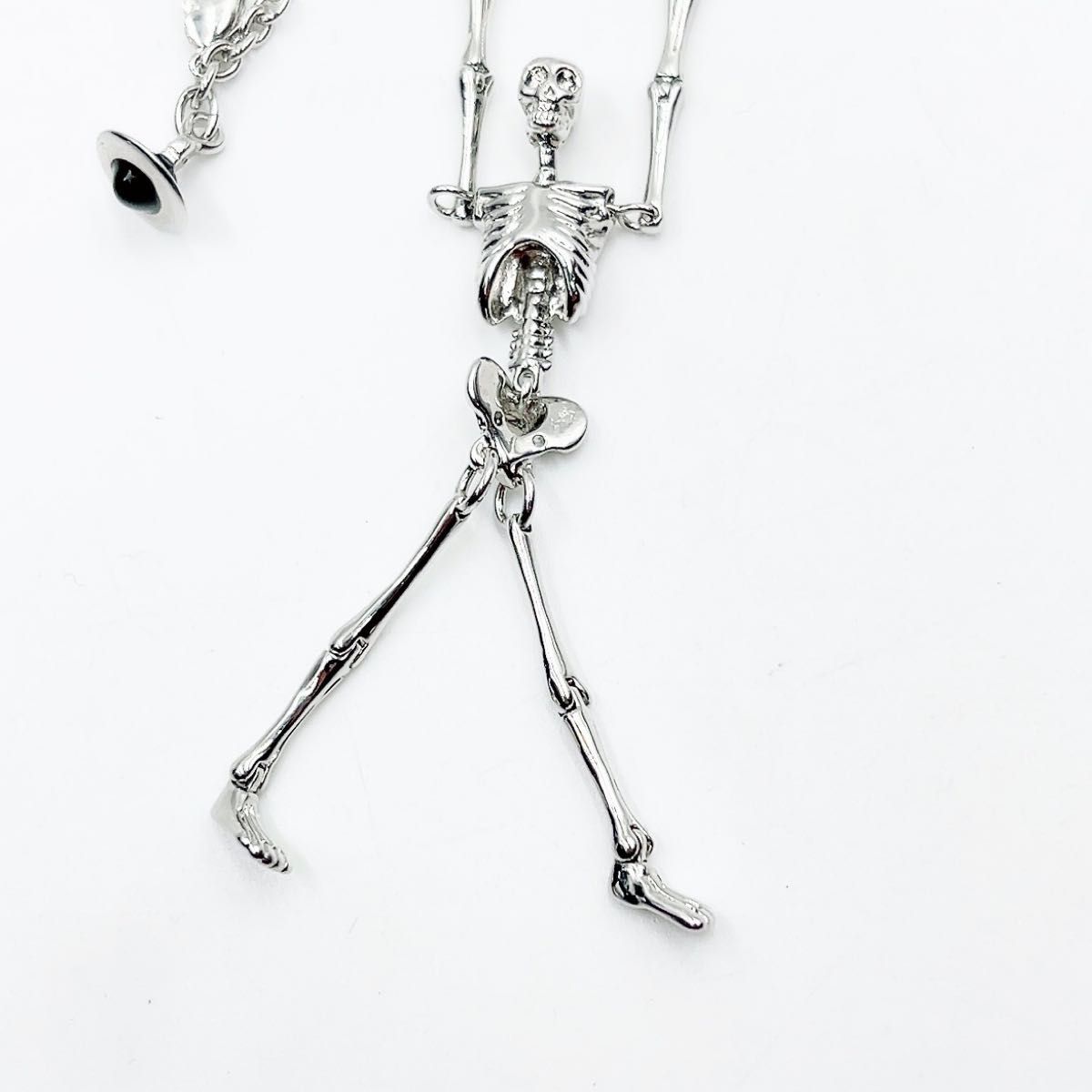 vivienne westwood スケルトン ネックレス ロング 80cm vivienne westwood スケルトン ネックレス ロング 80cm