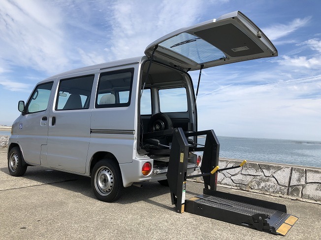  Mitsubishi Minicab Van U61V modified high roof well cab wheelchair specification gate lift wheelchair retainer with pretest 