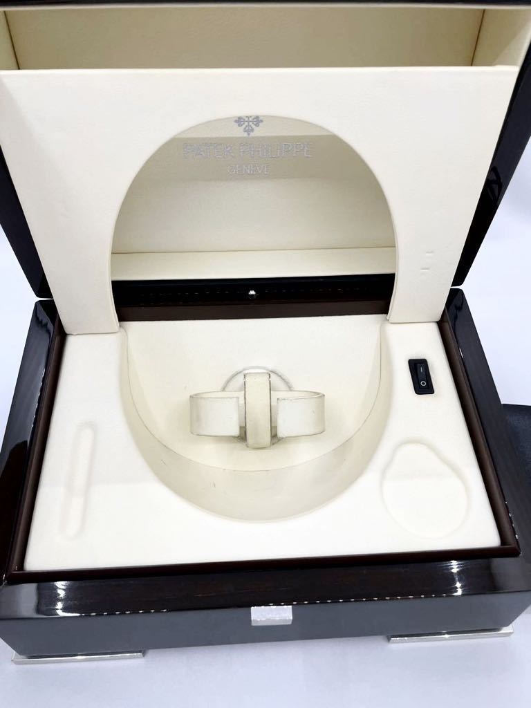 極美品 パテックフィリップ 木製 ワインディングマシーン 動作 極美品 パテックフィリップ 木製 ワインディングマシーン 動作
