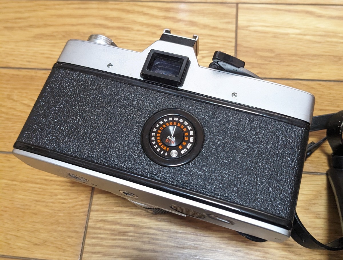 ミノルタ MINOLTA SRT101 フィルムカメラ f=35mm レンズ 動作未確認 ジャンク その他付属品有り※写真参照 カメラ_画像4