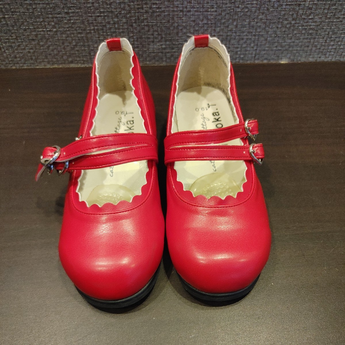 Платье обуви формальная обувь презентация красная девочка