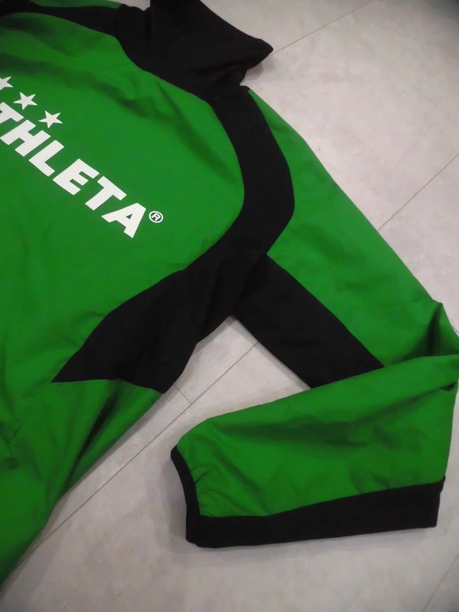 美品/ATHLETA アスレタ/ハイネックピステシャツ/メンズO/ナイロン ピステ トップス/緑 グリーン 黒 ブラック/サッカー フットサル_画像7