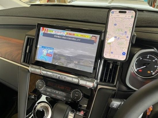 デリカD:5後期車用☆スマートフォンホルダーラック☆ランドリックジャパン☆LANDLIC JAPAN☆