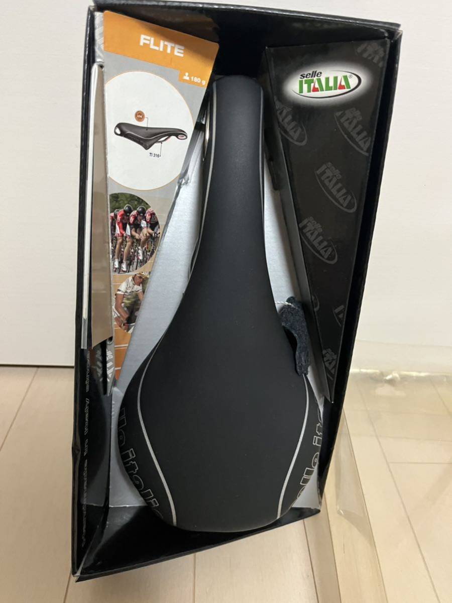 [ new goods 2]sella ITALIA Selle Italia SELLA FLITE 07 TI-31 black 