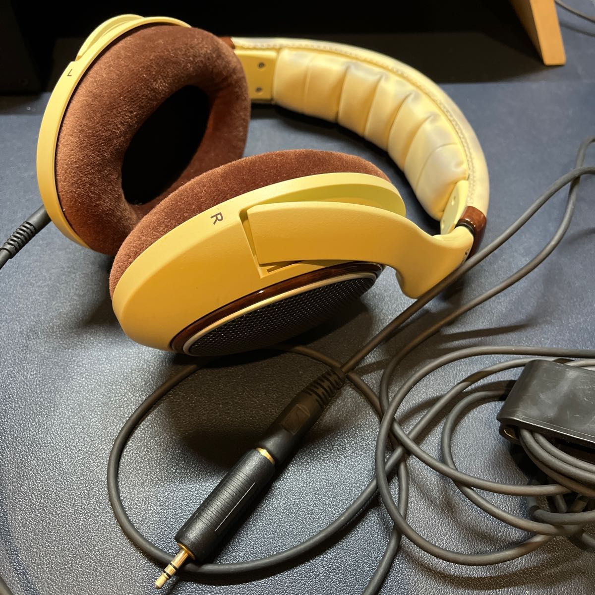 訳あり】ゼンハイザー HD598 SENNHEISER 有線ヘッドホン|Yahoo!フリマ(旧PayPayフリマ) 訳あり】ゼンハイザー HD598 SENNHEISER 有線ヘッドホン|Yahoo!フリマ(旧PayPayフリマ)