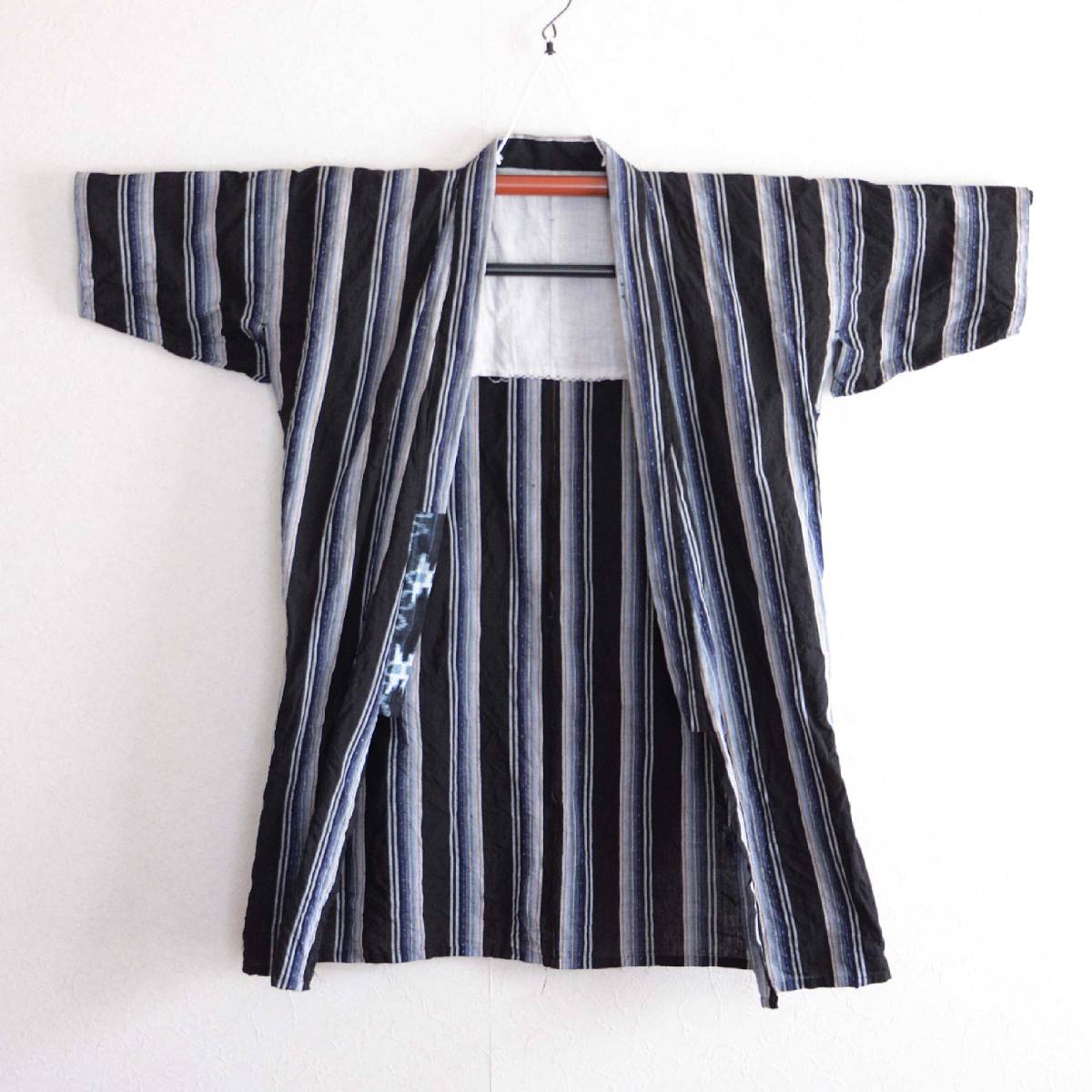 野良着古着黒藍染絣襟木綿着物縞模様ジャパンヴィンテージリメイク素材 noragi jacket black kimono cotton crazy pattern japan vintage_画像7