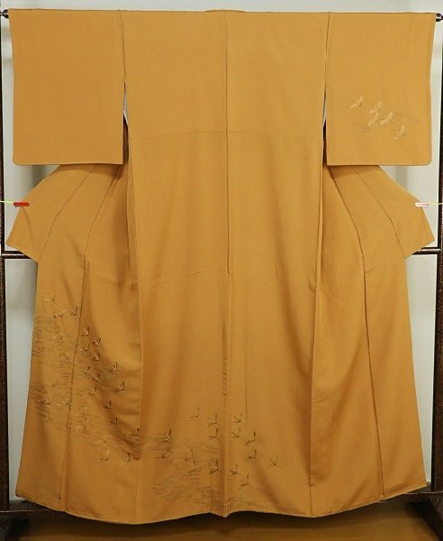 X74　正絹　訪問着　刺繍の鶴　遠州茶系　【美品】　身丈162ｃｍ