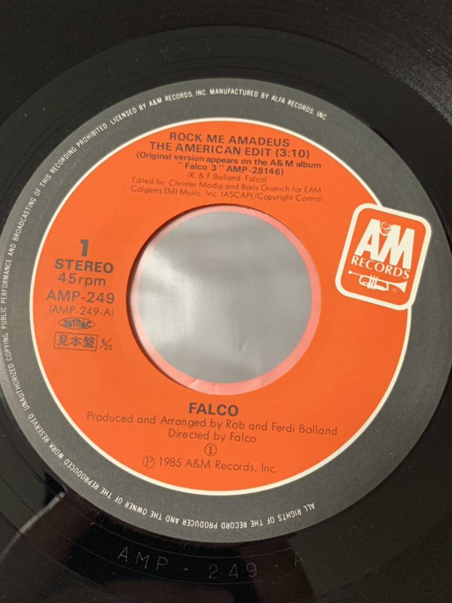 ★極美品/プロモ/非売品 EP ファルコ(FALCO)/ ロック・ミー・アマデウス / ROCK ME AMDEUS /レコード_画像5